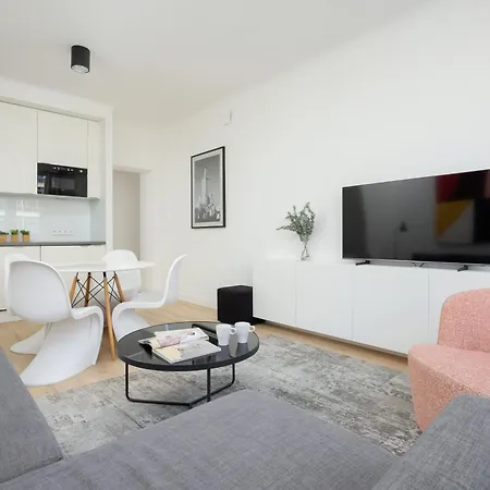 Family Center By Renters Prestige